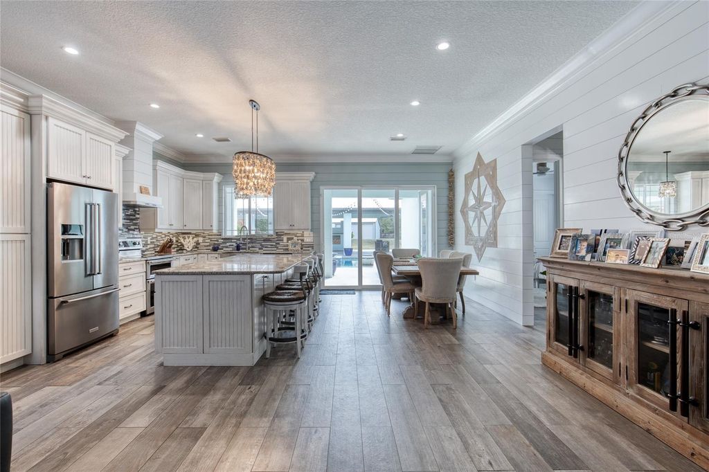 Image 18 of property listing at 108 PINE TREE DRIVE, Ormond Beach, FL 32174
