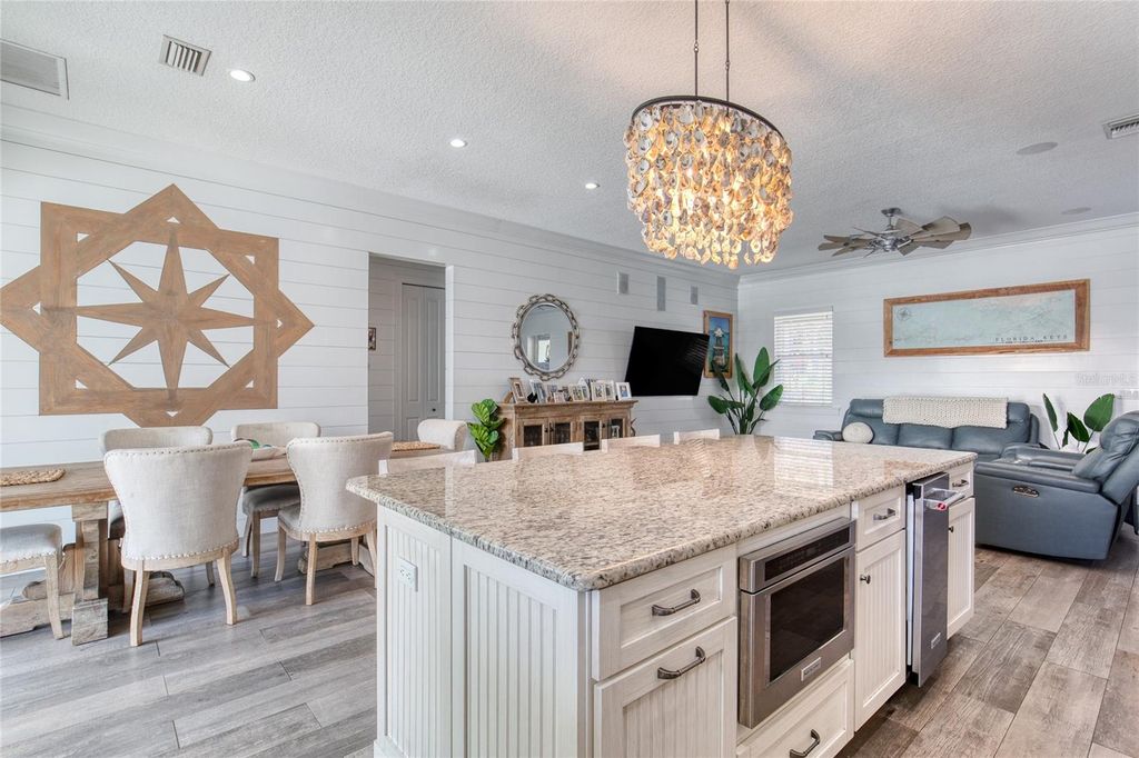 Image 21 of property listing at 108 PINE TREE DRIVE, Ormond Beach, FL 32174
