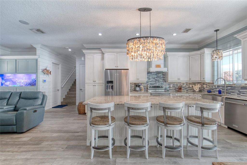 Image 22 of property listing at 108 PINE TREE DRIVE, Ormond Beach, FL 32174