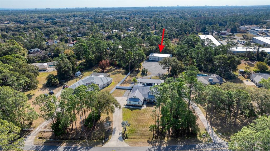 Image 7 of property listing at 108 PINE TREE DRIVE, Ormond Beach, FL 32174