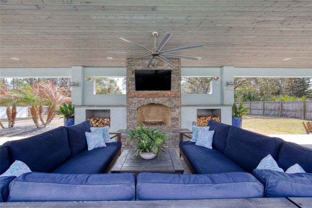 Image 66 of property listing at 108 PINE TREE DRIVE, Ormond Beach, FL 32174