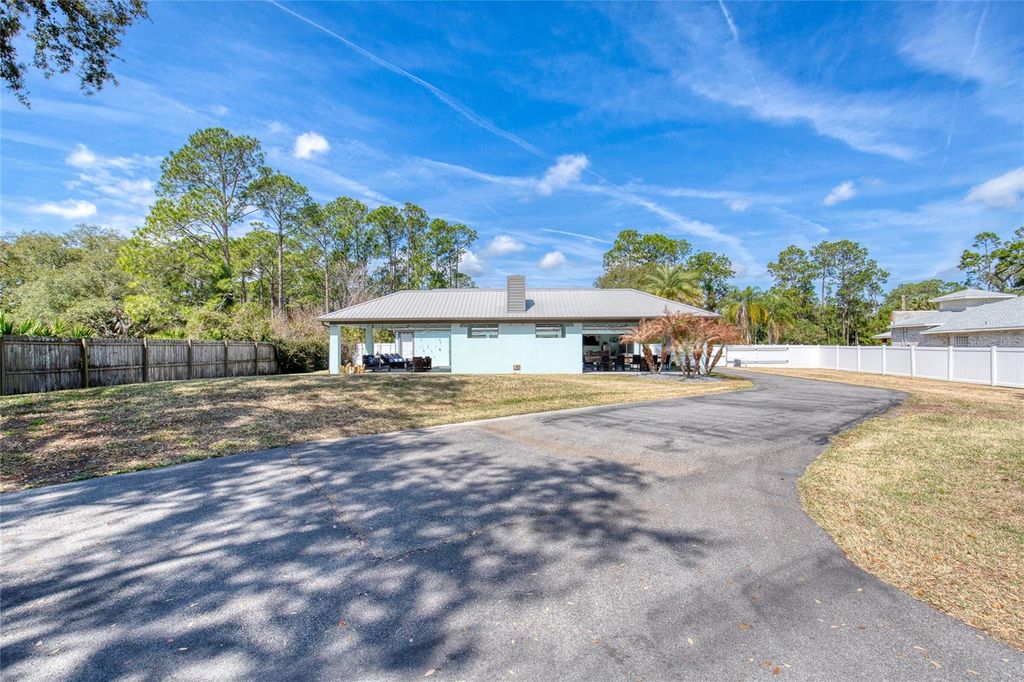 Image 68 of property listing at 108 PINE TREE DRIVE, Ormond Beach, FL 32174