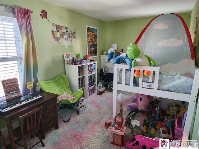 64 Chambers Street, Jamestown, NY 14701