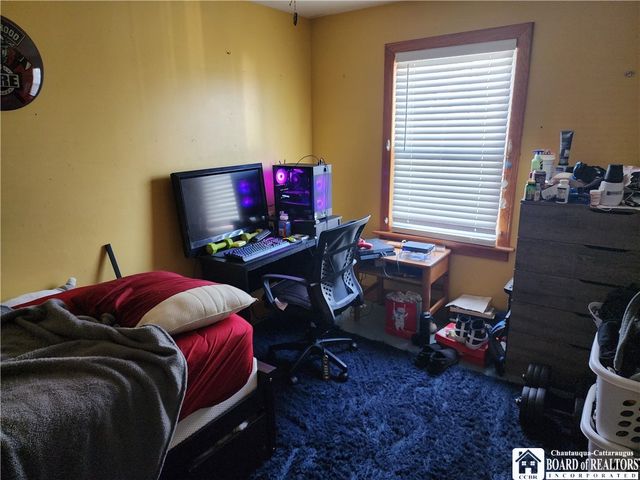 64 Chambers Street, Jamestown, NY 14701