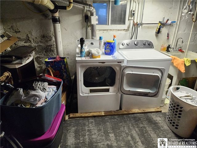 64 Chambers Street, Jamestown, NY 14701