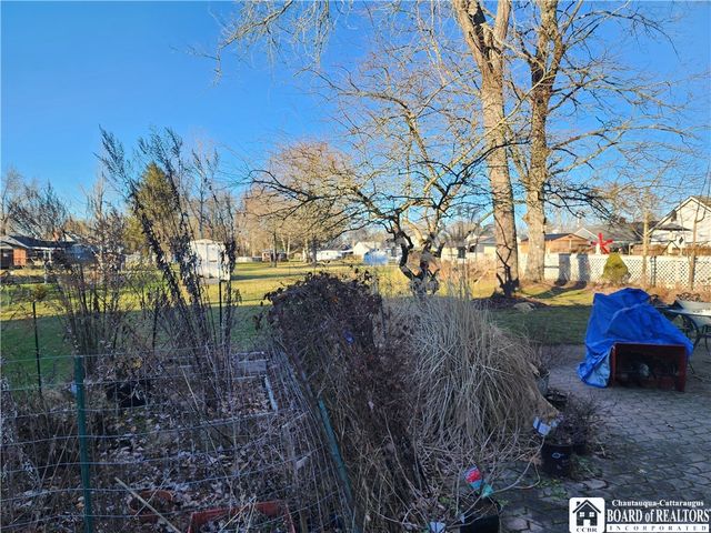 64 Chambers Street, Jamestown, NY 14701