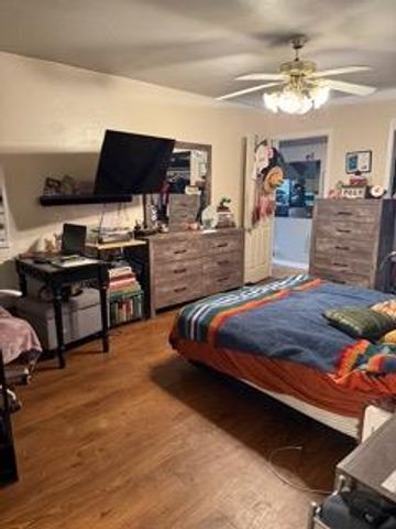 802 Olive St, Yuba City, CA 95991