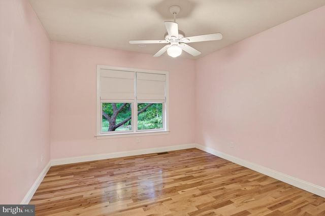 593 GERLOFF RD, Schwenksville, PA 19473