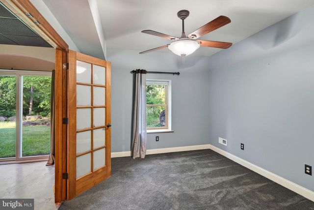 593 GERLOFF RD, Schwenksville, PA 19473