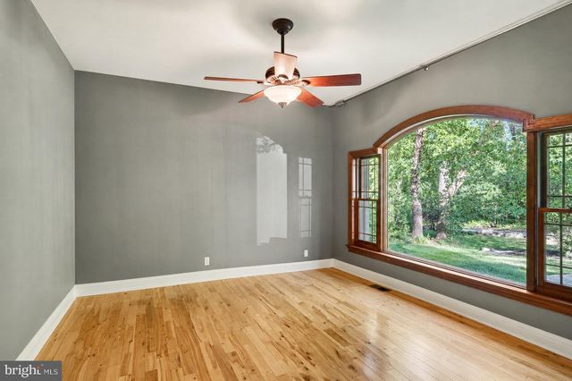 593 GERLOFF RD, Schwenksville, PA 19473