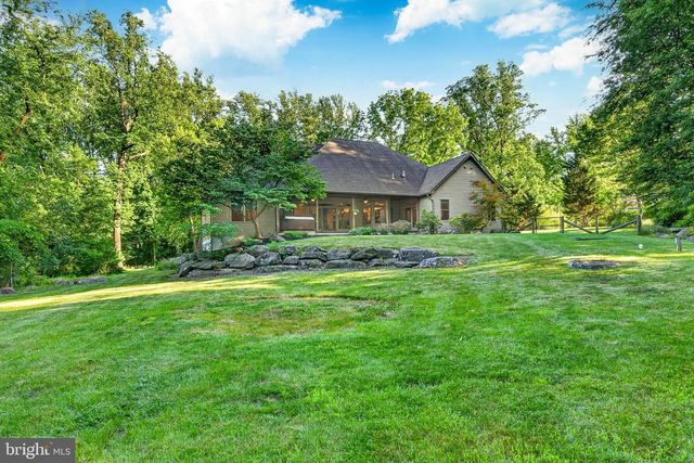 593 GERLOFF RD, Schwenksville, PA 19473