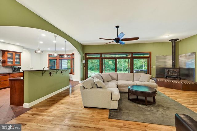 593 GERLOFF RD, Schwenksville, PA 19473
