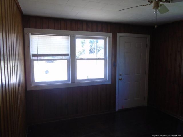 324 Old Shaw Road, Fayetteville, NC 28304