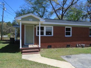324 Old Shaw Road, Fayetteville, NC 28304