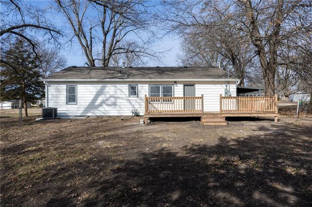 11 Brookside Drive, Paola, KS 66071
