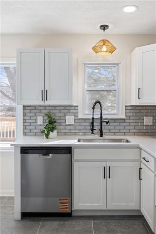 11 Brookside Drive, Paola, KS 66071