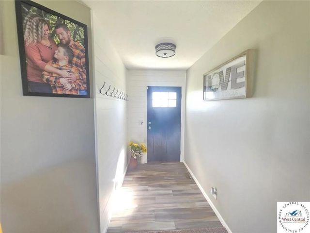 35212 S WAGONOR Road, Garden City, MO 64747