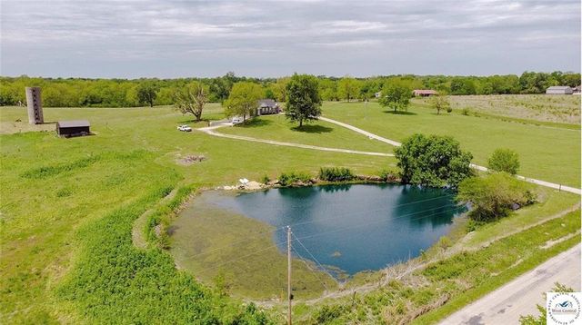 35212 S WAGONOR Road, Garden City, MO 64747