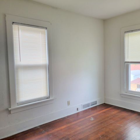 1415 18th Street, Moline, IL 61265