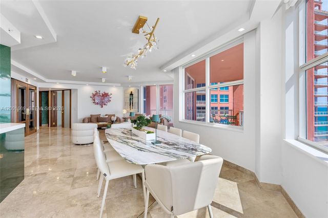 2100 N Ocean Blvd 15B, Fort Lauderdale, FL 33305