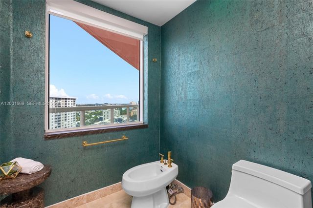 2100 N Ocean Blvd 15B, Fort Lauderdale, FL 33305