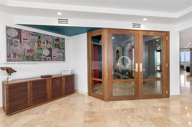 2100 N Ocean Blvd 15B, Fort Lauderdale, FL 33305