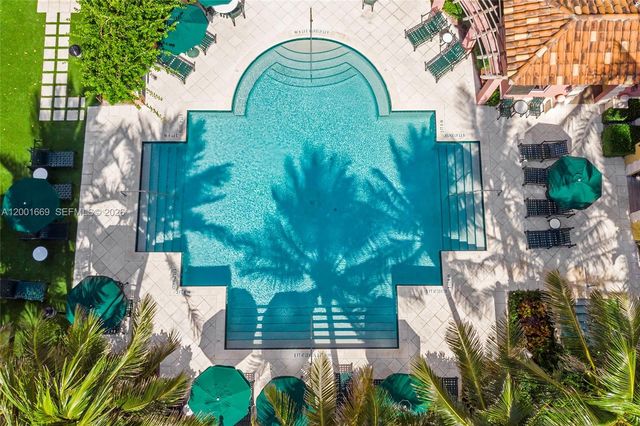 2100 N Ocean Blvd 15B, Fort Lauderdale, FL 33305