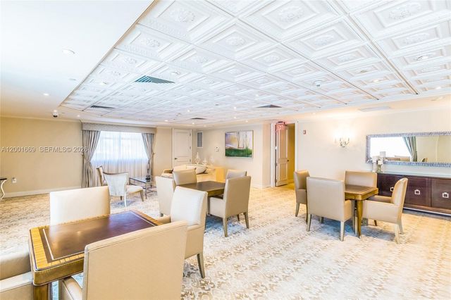 2100 N Ocean Blvd 15B, Fort Lauderdale, FL 33305