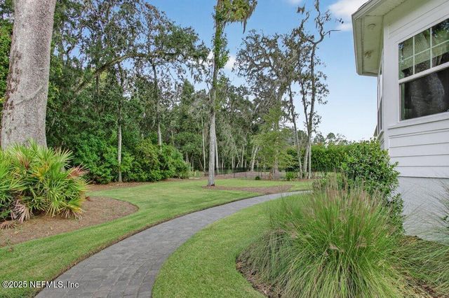 208 FELLS Cove, St. Johns, FL 32259