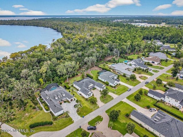 208 FELLS Cove, St. Johns, FL 32259
