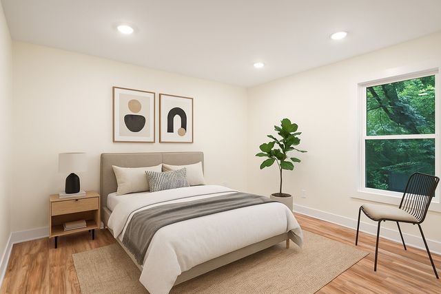 858 Parham Dr, Clarksville, TN 37040