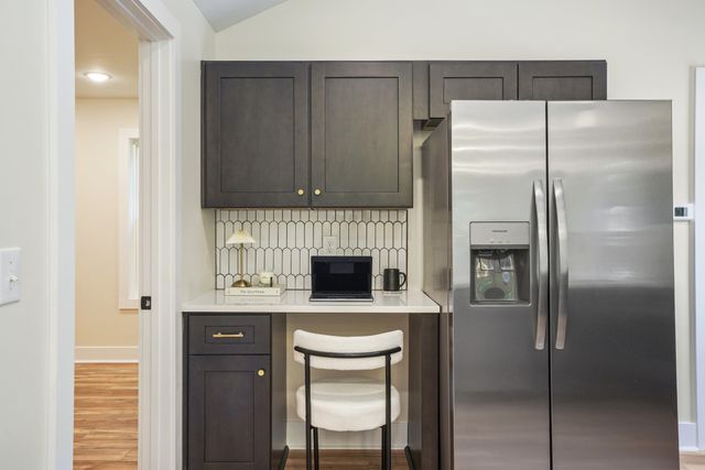 858 Parham Dr, Clarksville, TN 37040