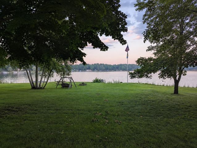 3625 Cedar Street, Alcona Twp, MI 48738