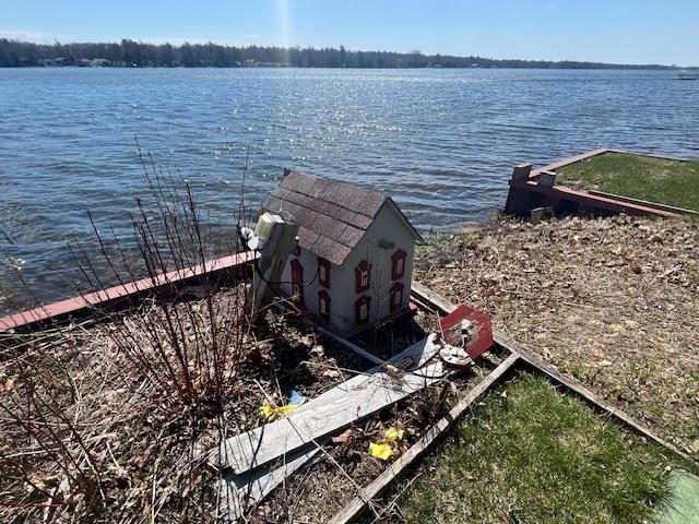 3625 Cedar Street, Alcona Twp, MI 48738