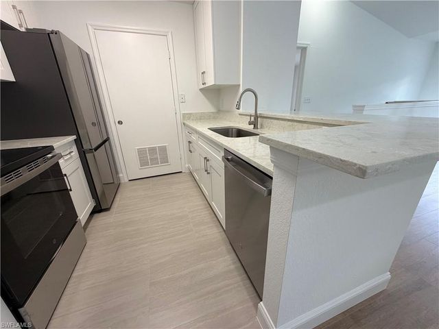 14880 Pleasant Bay LN 2205, Naples, FL 34119