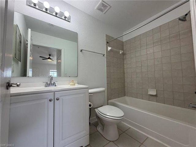 14880 Pleasant Bay LN 2205, Naples, FL 34119