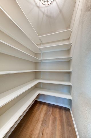 3040 Sweet Gum Bay Court, Dickinson, TX 77539