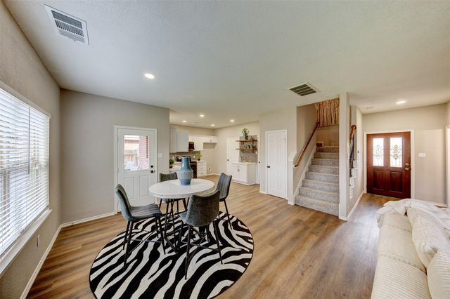 3040 Sweet Gum Bay Court, Dickinson, TX 77539