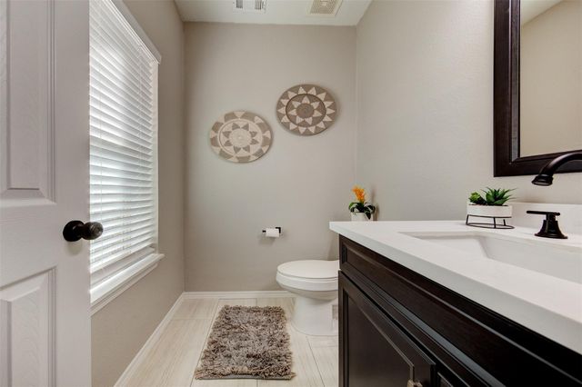 3040 Sweet Gum Bay Court, Dickinson, TX 77539