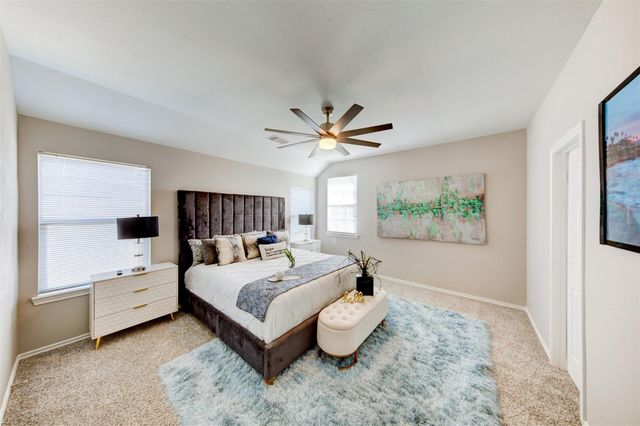 3040 Sweet Gum Bay Court, Dickinson, TX 77539