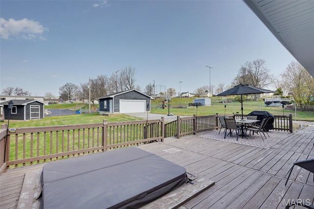747 Esther Drive, Arnold, MO 63010