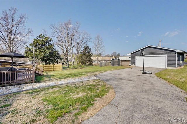 747 Esther Drive, Arnold, MO 63010