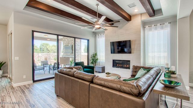 7341 Ultramarine Road, Las Cruces, NM 88012