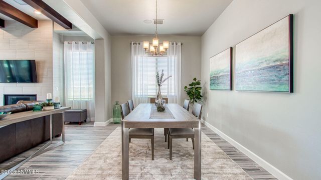 7341 Ultramarine Road, Las Cruces, NM 88012