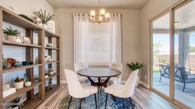 7341 Ultramarine Road, Las Cruces, NM 88012