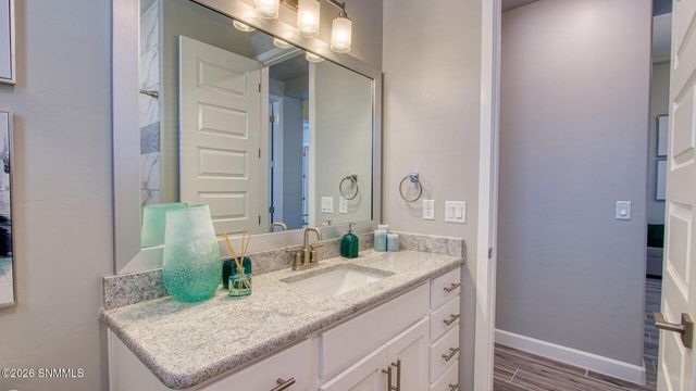 7341 Ultramarine Road, Las Cruces, NM 88012