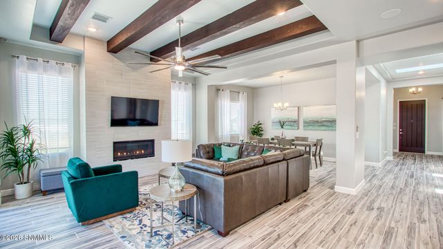 7341 Ultramarine Road, Las Cruces, NM 88012