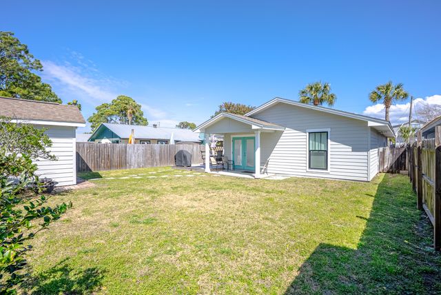 7315 S Lagoon Drive, Panama City Beach, FL 32408