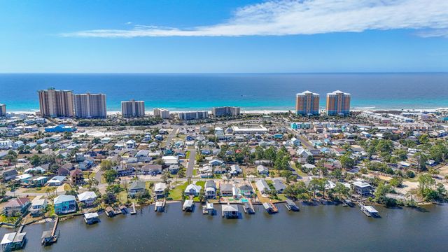7315 S Lagoon Drive, Panama City Beach, FL 32408