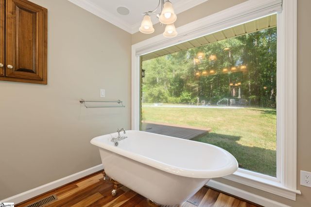 1110 W Georgia Road, Simpsonville, SC 29680